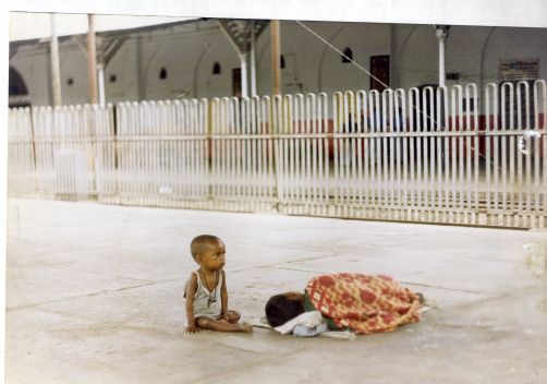 Homeless_child